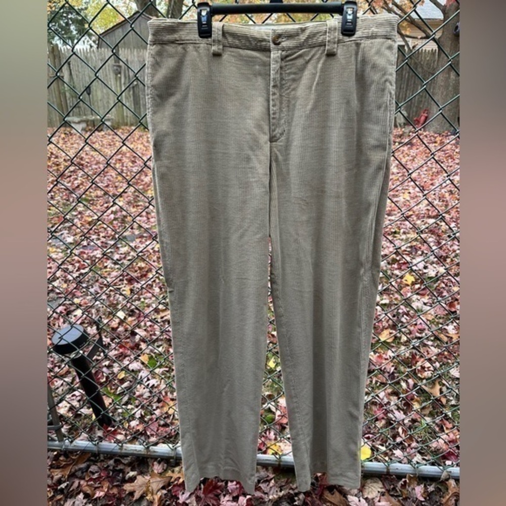 L.L. Bean Men’s Corduroy Pants, Hidden Comfort Waist,‎ 36Wx34L (Khaki/Tan)